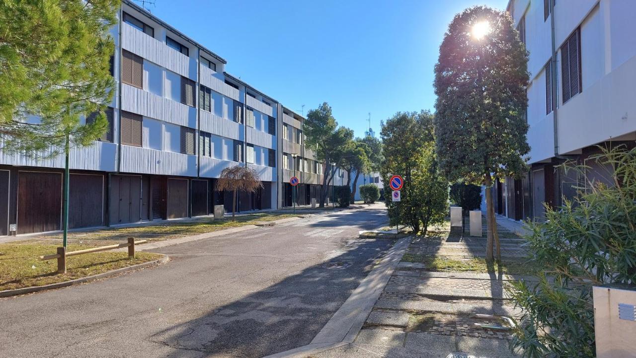 Isola Terramare Apartment Lignano Sabbiadoro Exterior photo