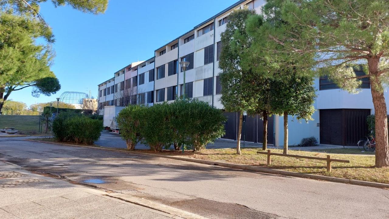 Isola Terramare Apartment Lignano Sabbiadoro Exterior photo